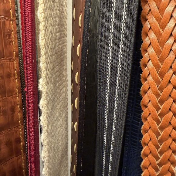 18 Vintage Women\'s Belts From the 80s and 90s Most Size 12 Good Used Condition main image 5